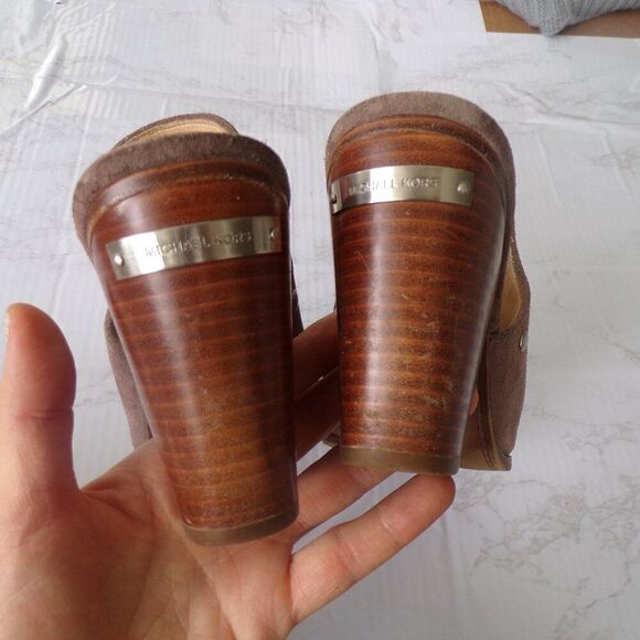 Mickael kors suede clogs 9 - Picture 7 of 11